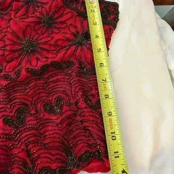 NWT! Mark & John Black and Red Sequin Sleeveless top (Size XL) - Picture 6 of 10